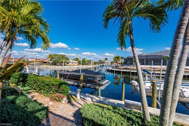 48 Colony Point DR, Punta Gorda, FL 33950