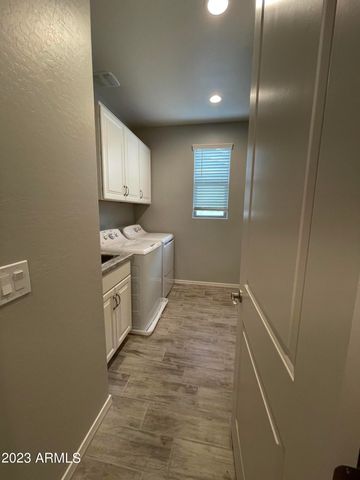 2773 S BETTY Street, Gilbert, AZ 85295