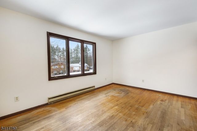 74 Sleepy Hollow Rd, Byram Twp., NJ 07821