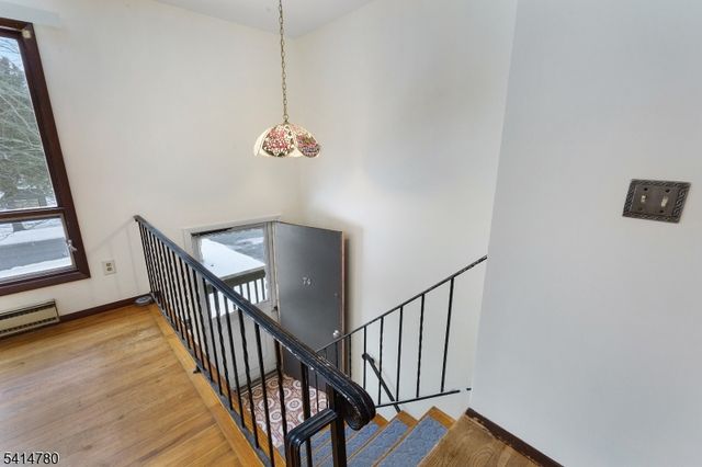 74 Sleepy Hollow Rd, Byram Twp., NJ 07821