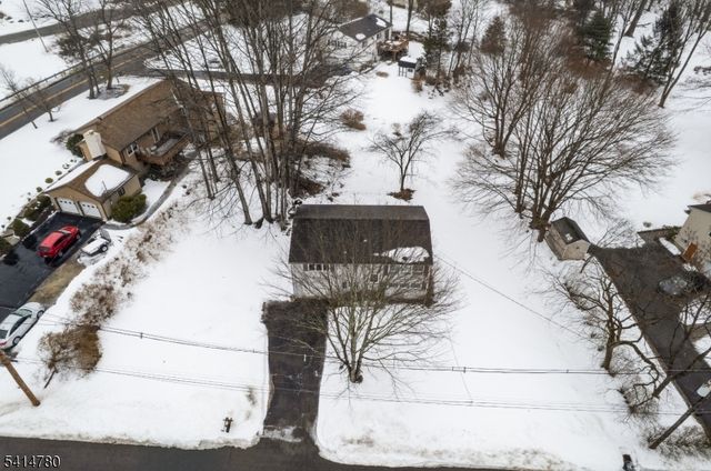 74 Sleepy Hollow Rd, Byram Twp., NJ 07821