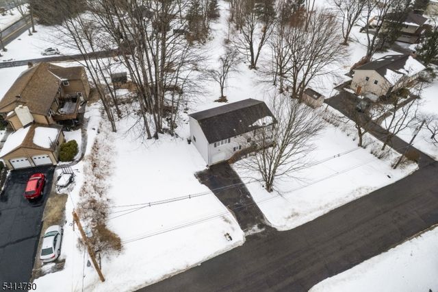 74 Sleepy Hollow Rd, Byram Twp., NJ 07821