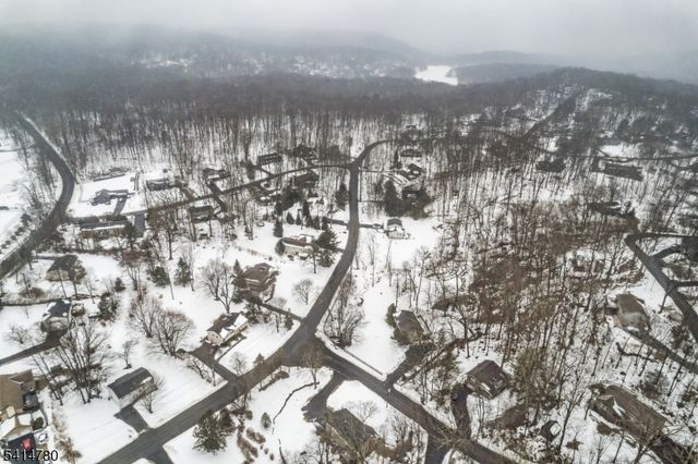 74 Sleepy Hollow Rd, Byram Twp., NJ 07821