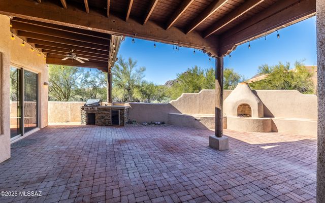 5550 W Open R Place, Tucson, AZ 85713