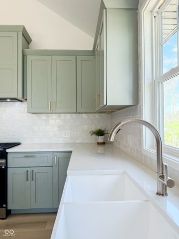 8835 S Slevins Drive, Nineveh, IN 46164