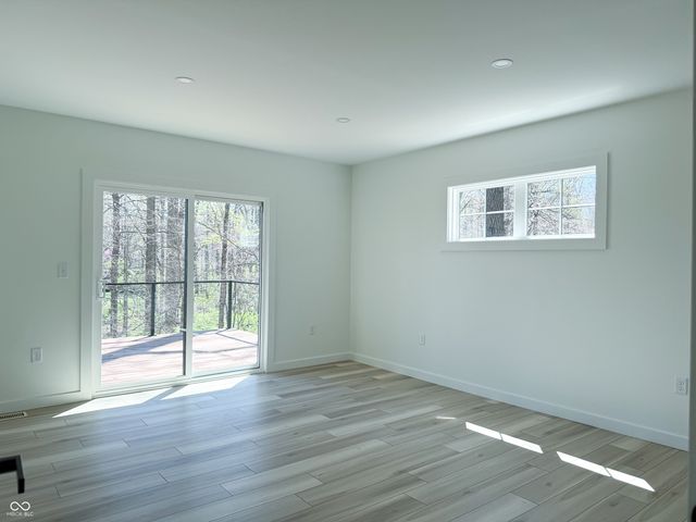 8835 S Slevins Drive, Nineveh, IN 46164