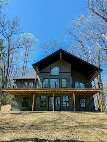 8835 S Slevins Drive, Nineveh, IN 46164