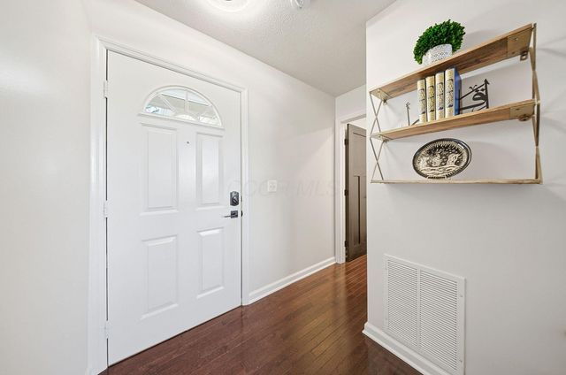 5022 Vinington Place, Dublin, OH 43016