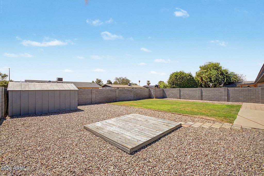 333 E PARK Avenue, Gilbert, AZ 85234