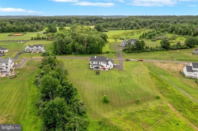 6934 GREENE MEADOW LN, New Hope, PA 18938