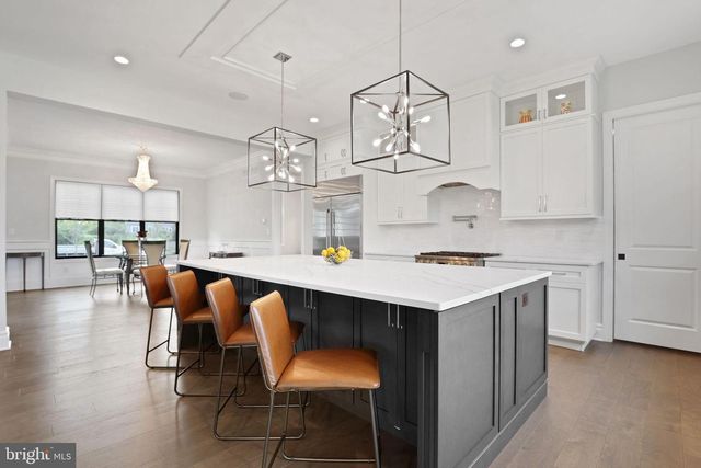 6934 GREENE MEADOW LN, New Hope, PA 18938