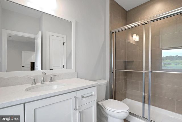 6934 GREENE MEADOW LN, New Hope, PA 18938