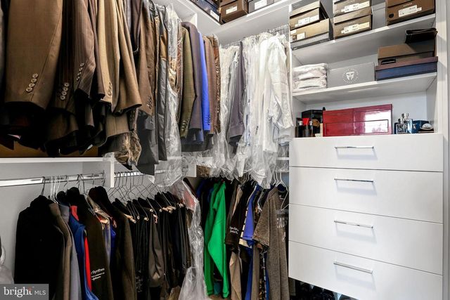 6934 GREENE MEADOW LN, New Hope, PA 18938