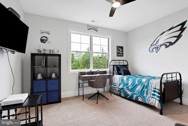 6934 GREENE MEADOW LN, New Hope, PA 18938