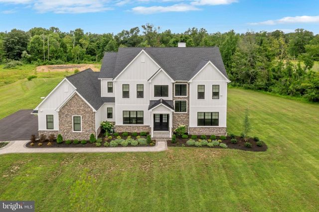 6934 GREENE MEADOW LN, New Hope, PA 18938