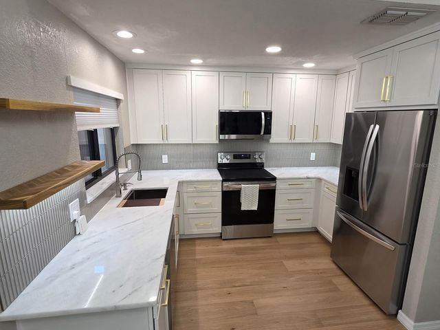 3460 COUNTRYSIDE BOULEVARD 59, Clearwater, FL 33761