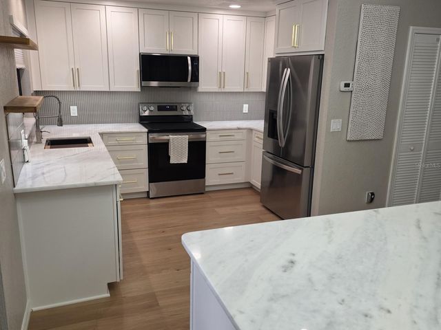 3460 COUNTRYSIDE BOULEVARD 59, Clearwater, FL 33761