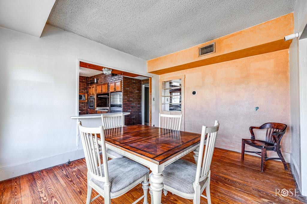 Image 15 of property listing at 12315 Dove Creek Lane West, San Angelo, TX 76904