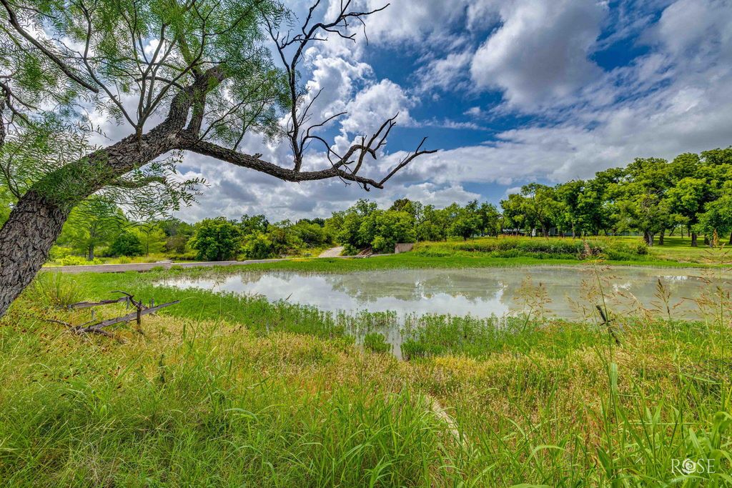 Image 30 of property listing at 12315 Dove Creek Lane West, San Angelo, TX 76904