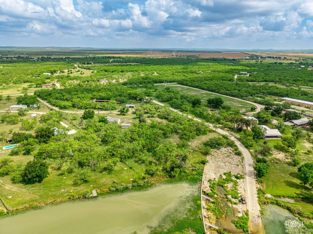 Image 40 of property listing at 12315 Dove Creek Lane West, San Angelo, TX 76904