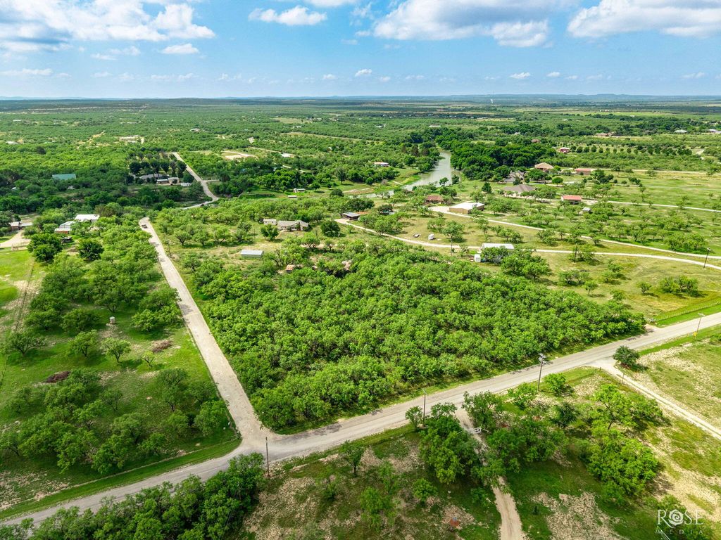 Image 43 of property listing at 12315 Dove Creek Lane West, San Angelo, TX 76904