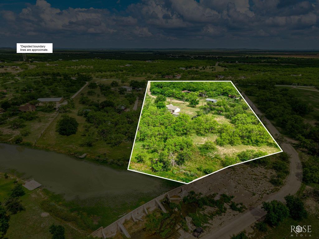 Image 51 of property listing at 12315 Dove Creek Lane West, San Angelo, TX 76904