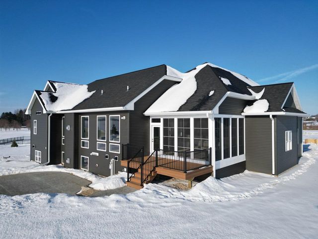 6615 Kade's Forge, Sun Prairie, WI 53590