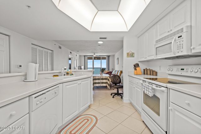 3311 S Atlantic Ave Apt 1402, Daytona Beach Shores, FL 32118