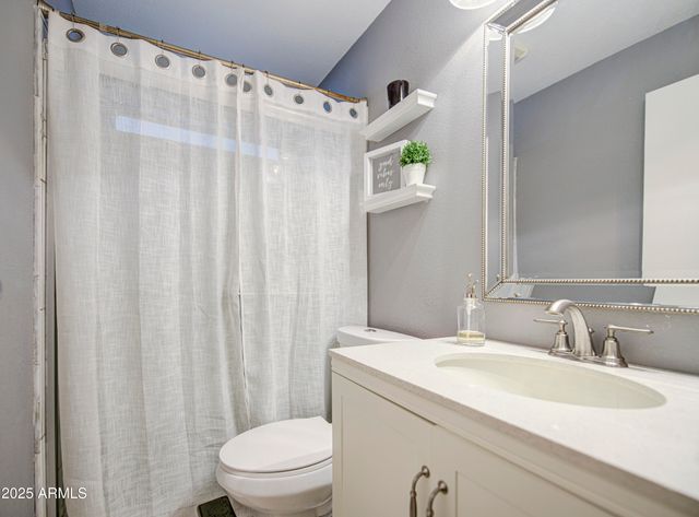 15601 N 19th Avenue 197, Phoenix, AZ 85023