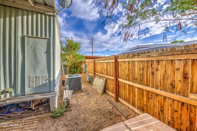 15601 N 19th Avenue 197, Phoenix, AZ 85023