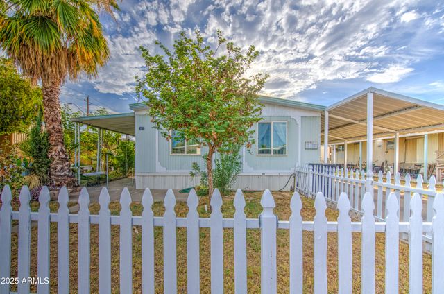 15601 N 19th Avenue 197, Phoenix, AZ 85023