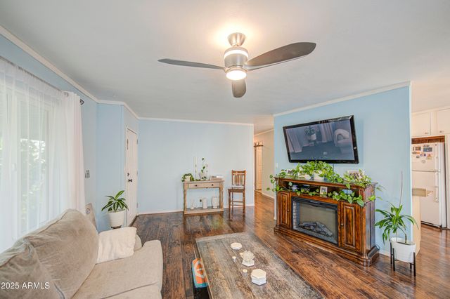 15601 N 19th Avenue 197, Phoenix, AZ 85023