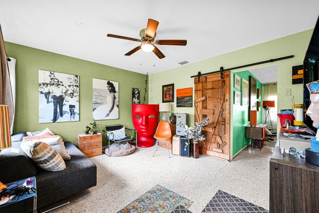 2204 NW 3rd Ave, Wilton Manors, FL 33311