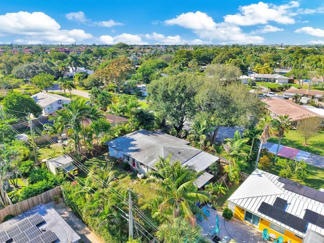 2204 NW 3rd Ave, Wilton Manors, FL 33311