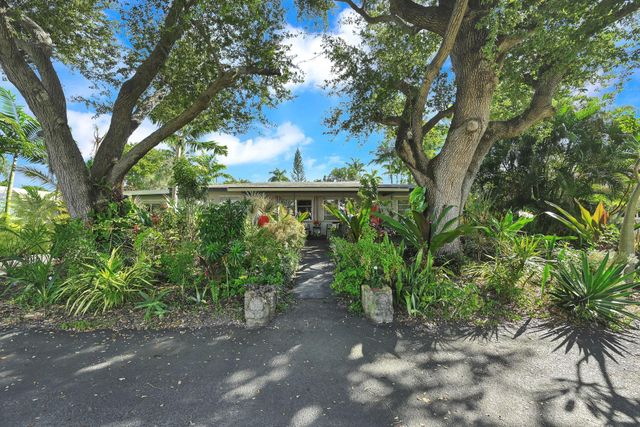 2204 NW 3rd Ave, Wilton Manors, FL 33311