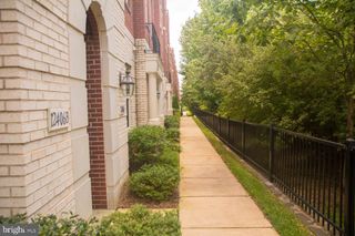12406-B LIBERTY BRIDGE RD, Fairfax, VA 22033