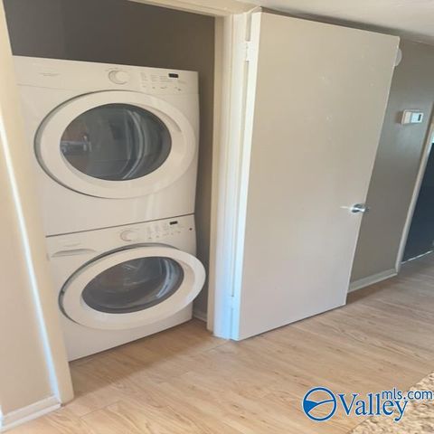 2706 Lantern Walk B, Huntsville, AL 35803