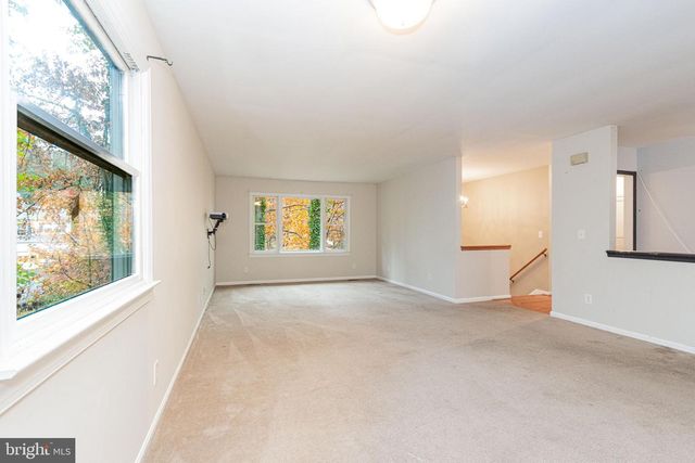 2018 FARRAGUT DR, Stafford, VA 22554