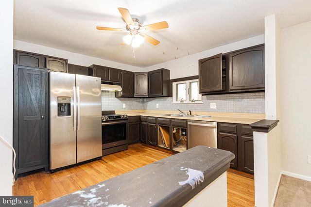 2018 FARRAGUT DR, Stafford, VA 22554