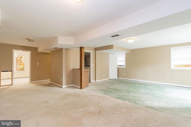 2018 FARRAGUT DR, Stafford, VA 22554