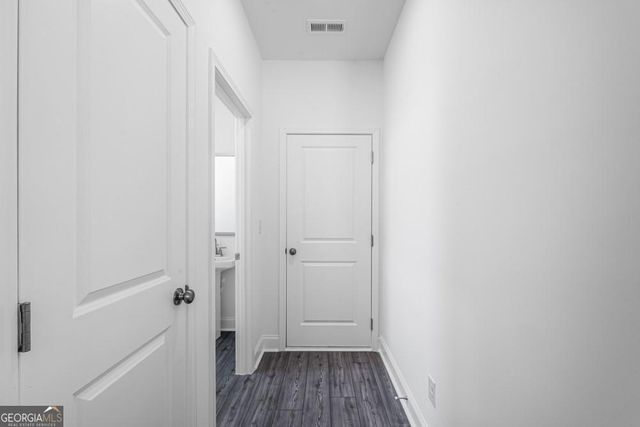 485 Kennington Walk, Loganville, GA 30052