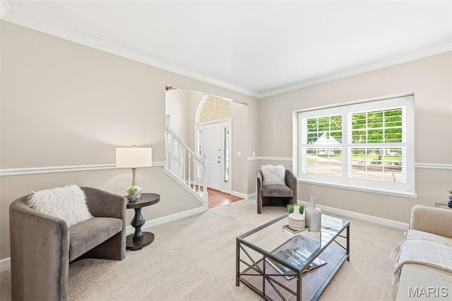 2412 Parkmoor Court, Des Peres, MO 63021