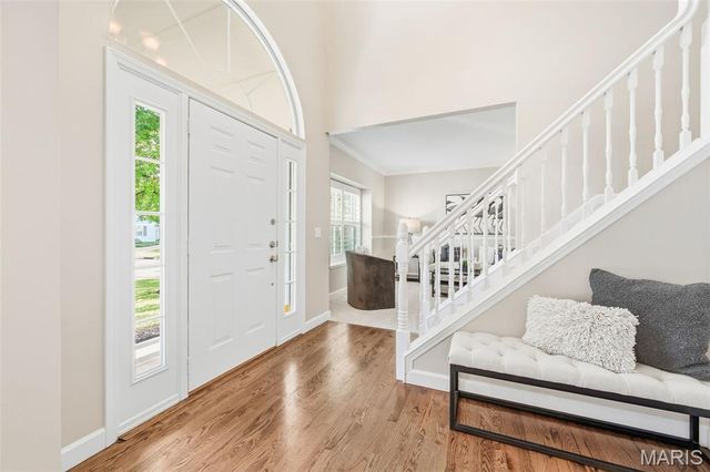 2412 Parkmoor Court, Des Peres, MO 63021
