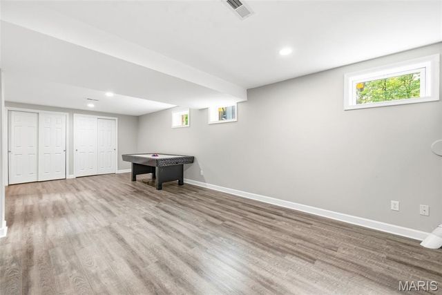 2412 Parkmoor Court, Des Peres, MO 63021