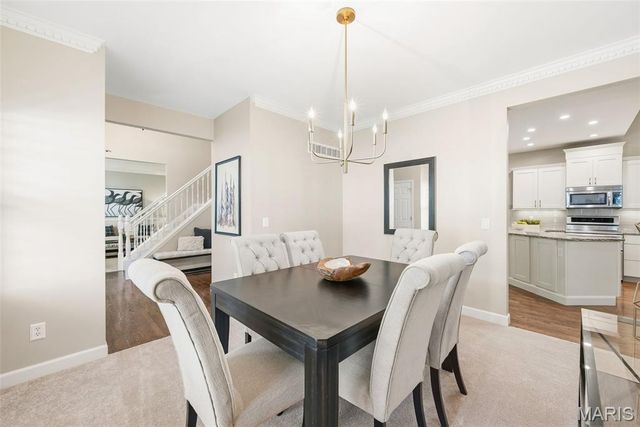 2412 Parkmoor Court, Des Peres, MO 63021