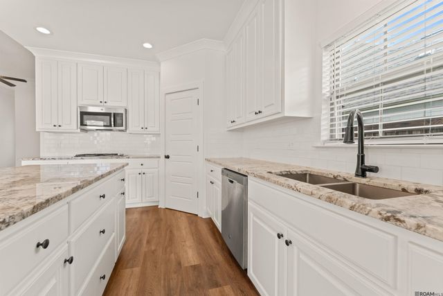 557 Warbler Crossing Ave, Baton Rouge, LA 70810