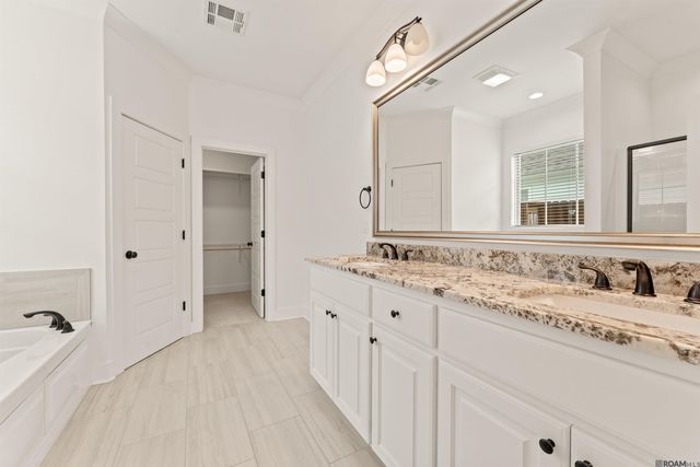 557 Warbler Crossing Ave, Baton Rouge, LA 70810