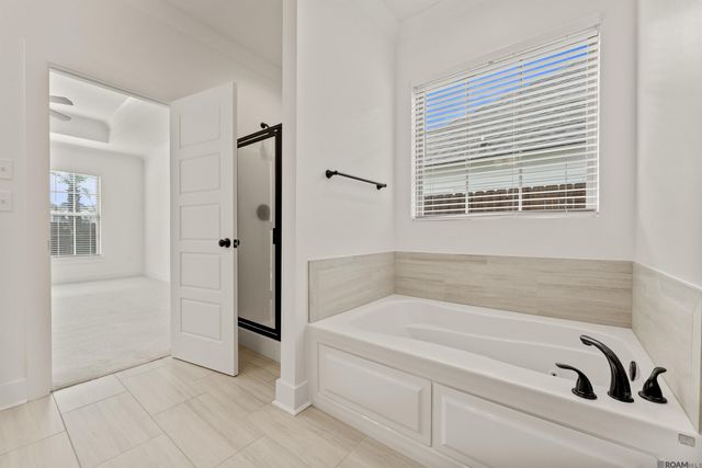 557 Warbler Crossing Ave, Baton Rouge, LA 70810