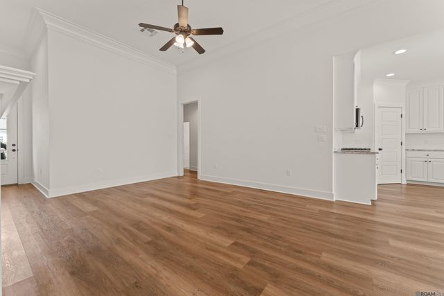 557 Warbler Crossing Ave, Baton Rouge, LA 70810