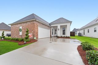 557 Warbler Crossing Ave, Baton Rouge, LA 70810